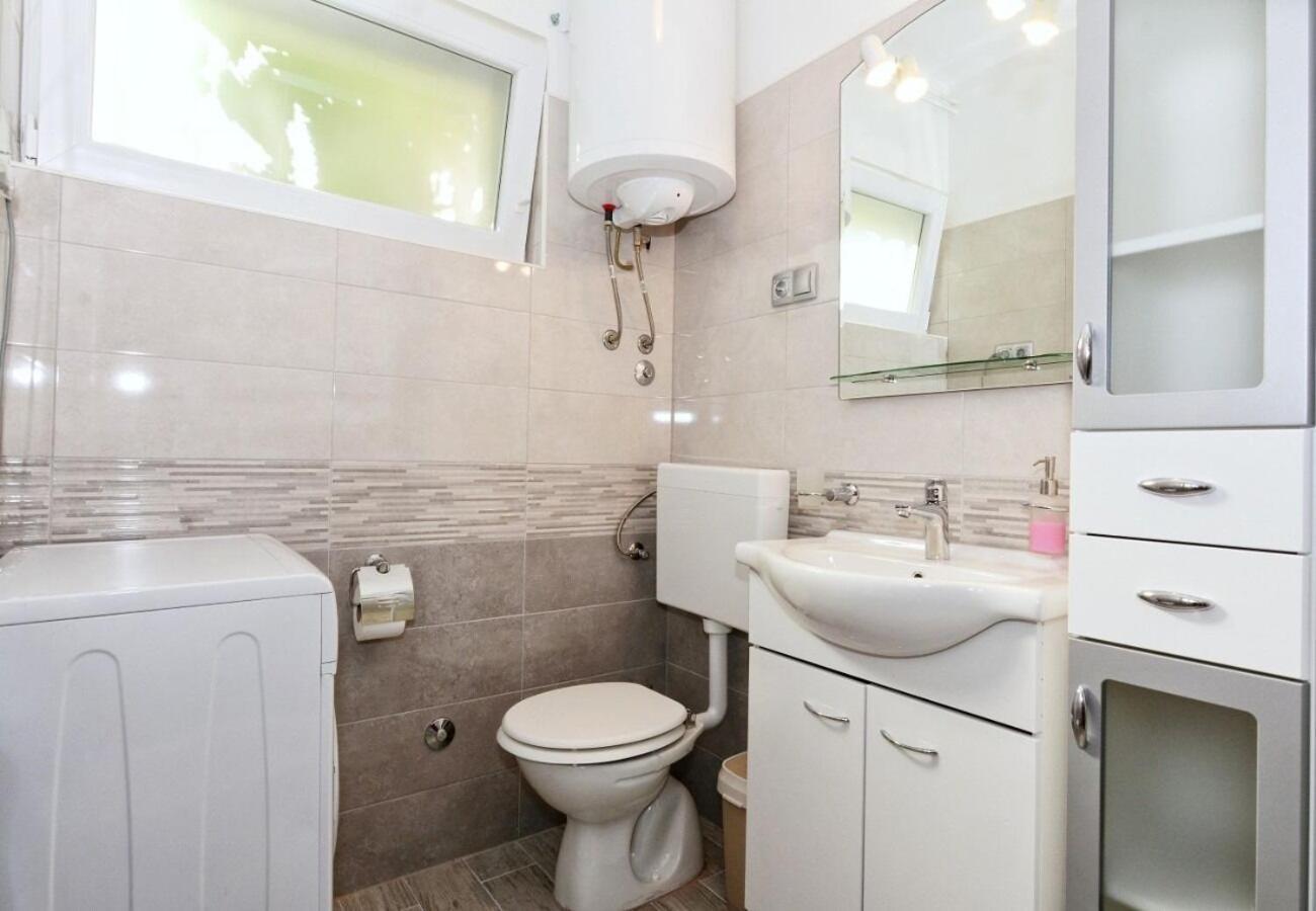 Apartments Snjeza Vodice Kültér fotó