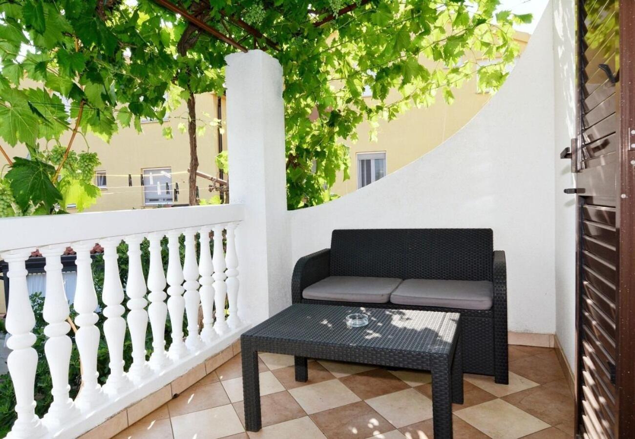 Apartments Snjeza Vodice Kültér fotó