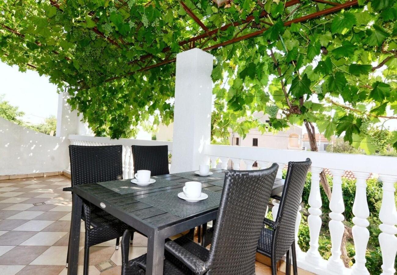 Apartments Snjeza Vodice Kültér fotó
